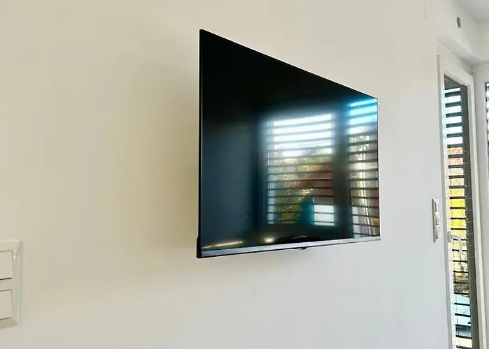 Modern With Balcony & Free Parking Διαμέρισμα Βιέννη