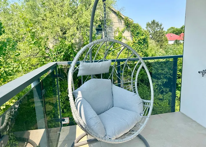 Modern With Balcony & Free Parking Διαμέρισμα Βιέννη